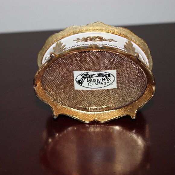 Vintage San Francisco Music Box. - Picture 3 of 4